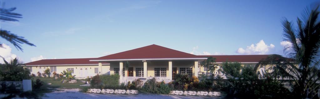 Surfers Manor Motel Gregory Town Exterior foto
